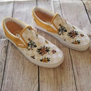 Womens checkered vans size 6